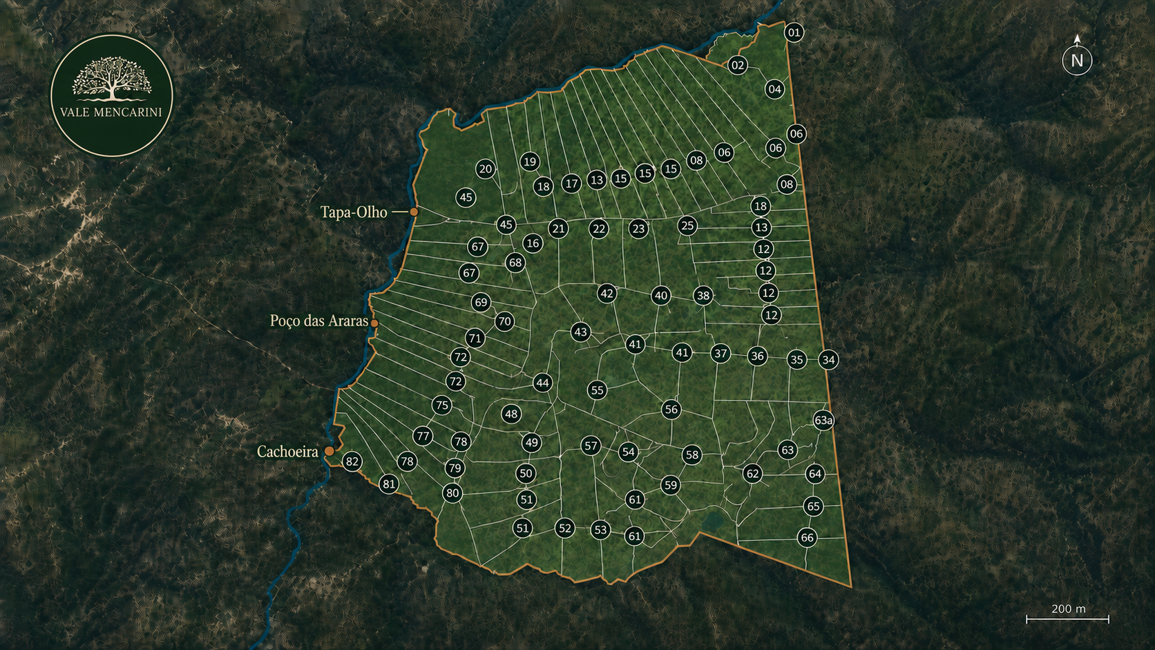 Planta Masterplan dos Lotes do Vale Mencarini mostrando a subdivisão de chácaras de 4 hectares e o Ribeirão dos Bois